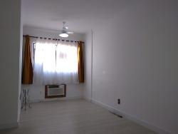 Apartamento para Locação em Santos - 2