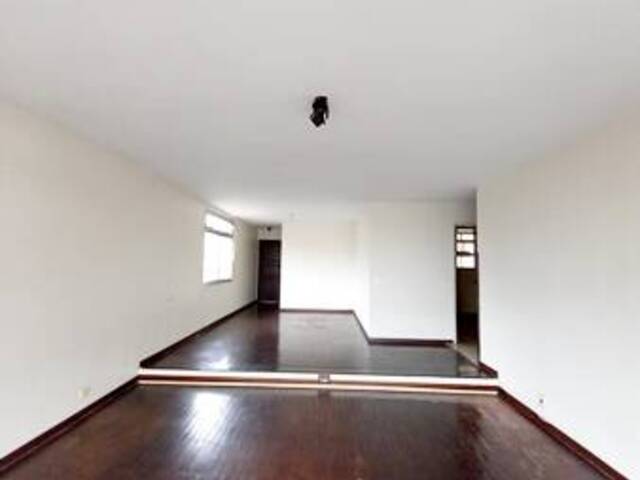 #AP0646 - Apartamento para Venda em Santos - SP
